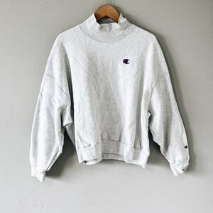 Champion XL Light Gray Reverse Weave Mock Neck Great Condition Crop Sweatshirt